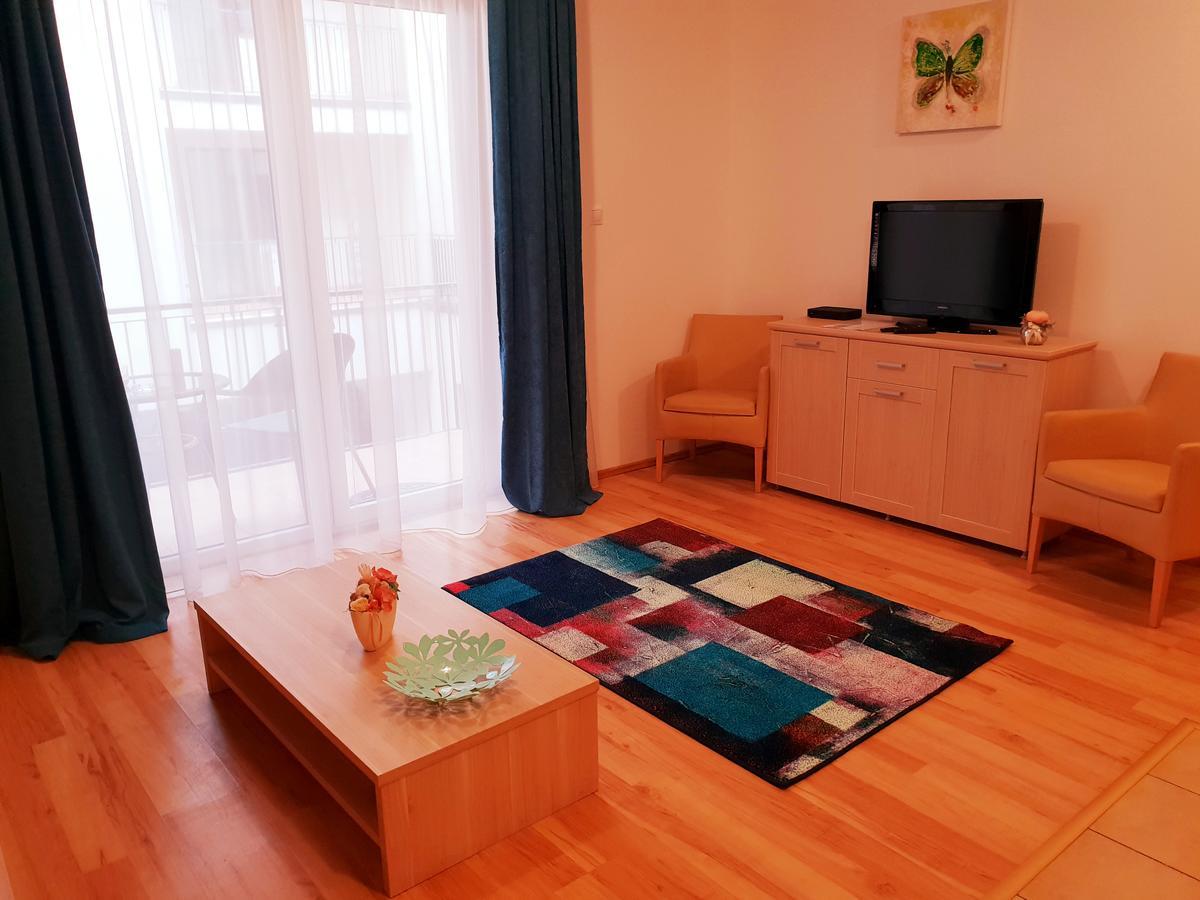 Vagabond Apartman Miskolc Bagian luar foto