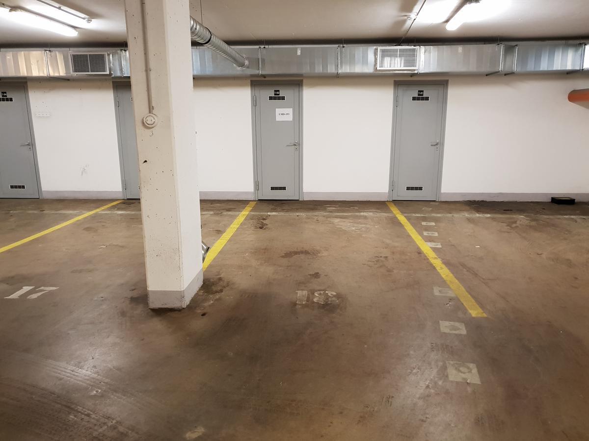 Vagabond Apartman Miskolc Bagian luar foto